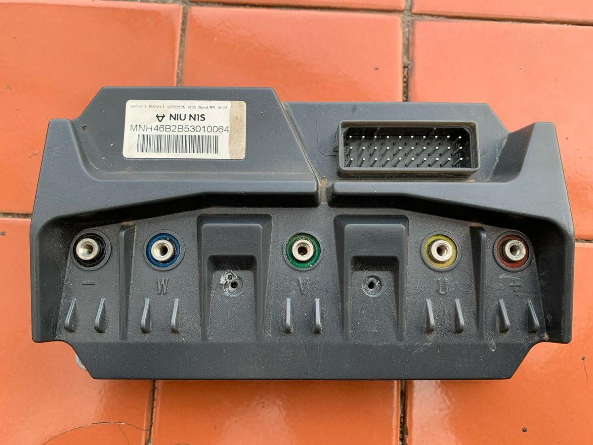 小牛n1s动力版拆车v3控制器,速度55码