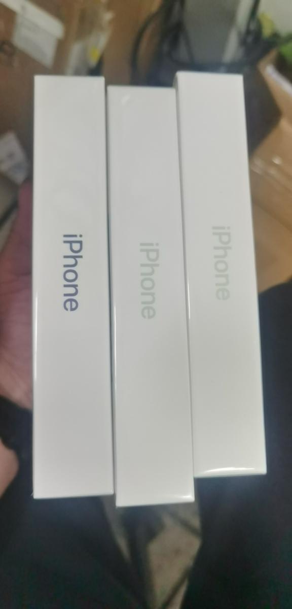 iphone12包装原封样子,苹果12包装盒实图前后 iphone12全新现货