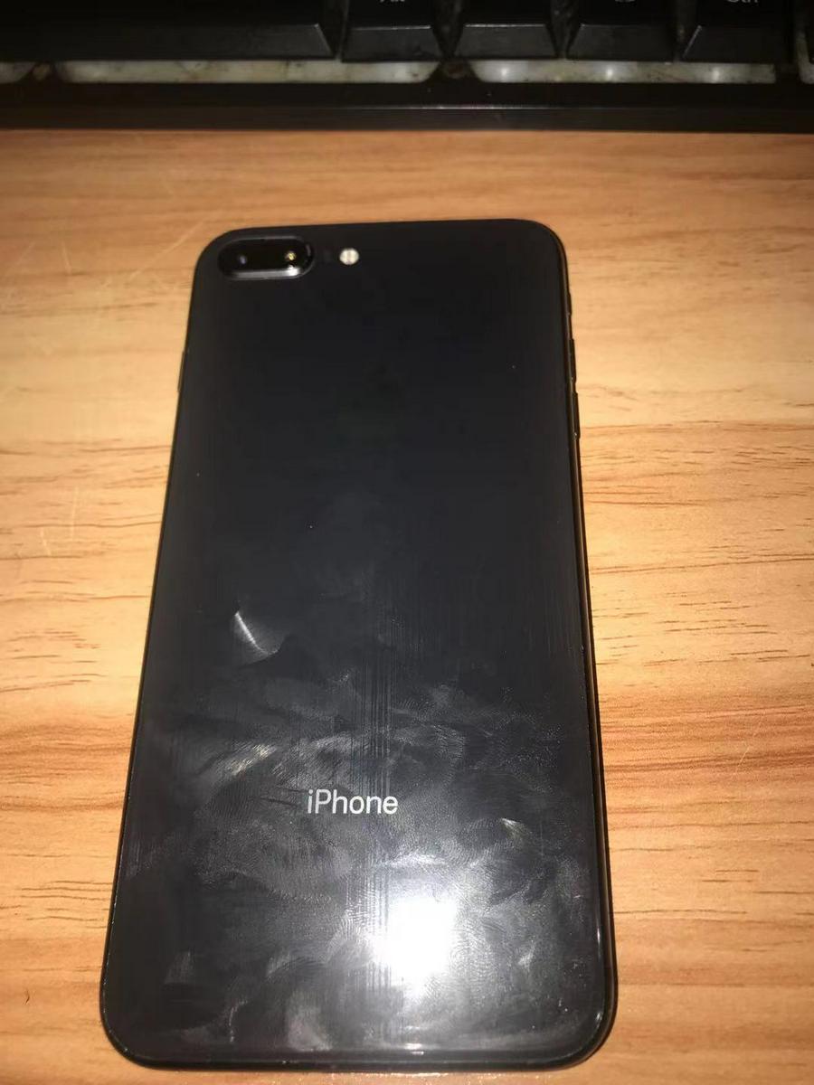 国行iphone8p64g黑色价格1330