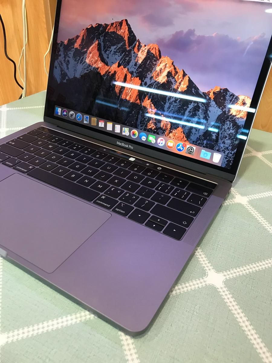 18款13寸pro带触控栏8000块 - 笔记本/配件 重庆社区