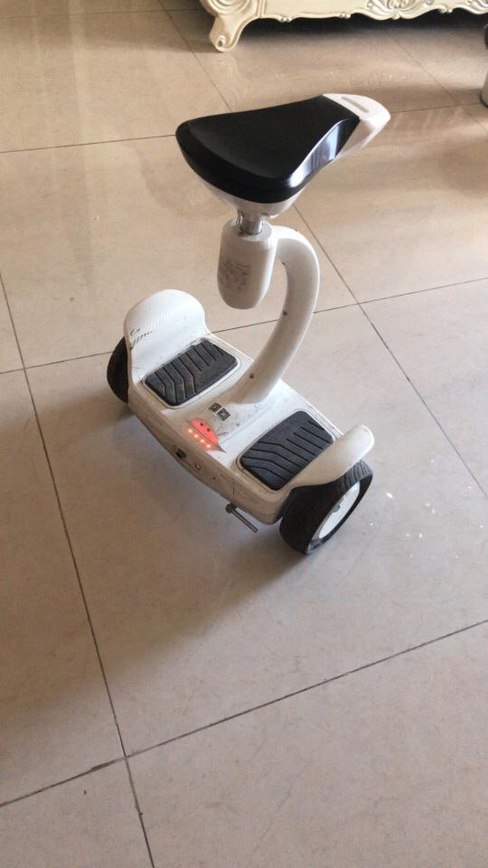 爱尔威平衡车