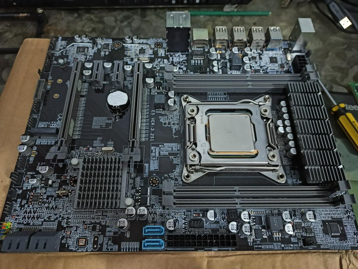 X79 m2 nvme 240 