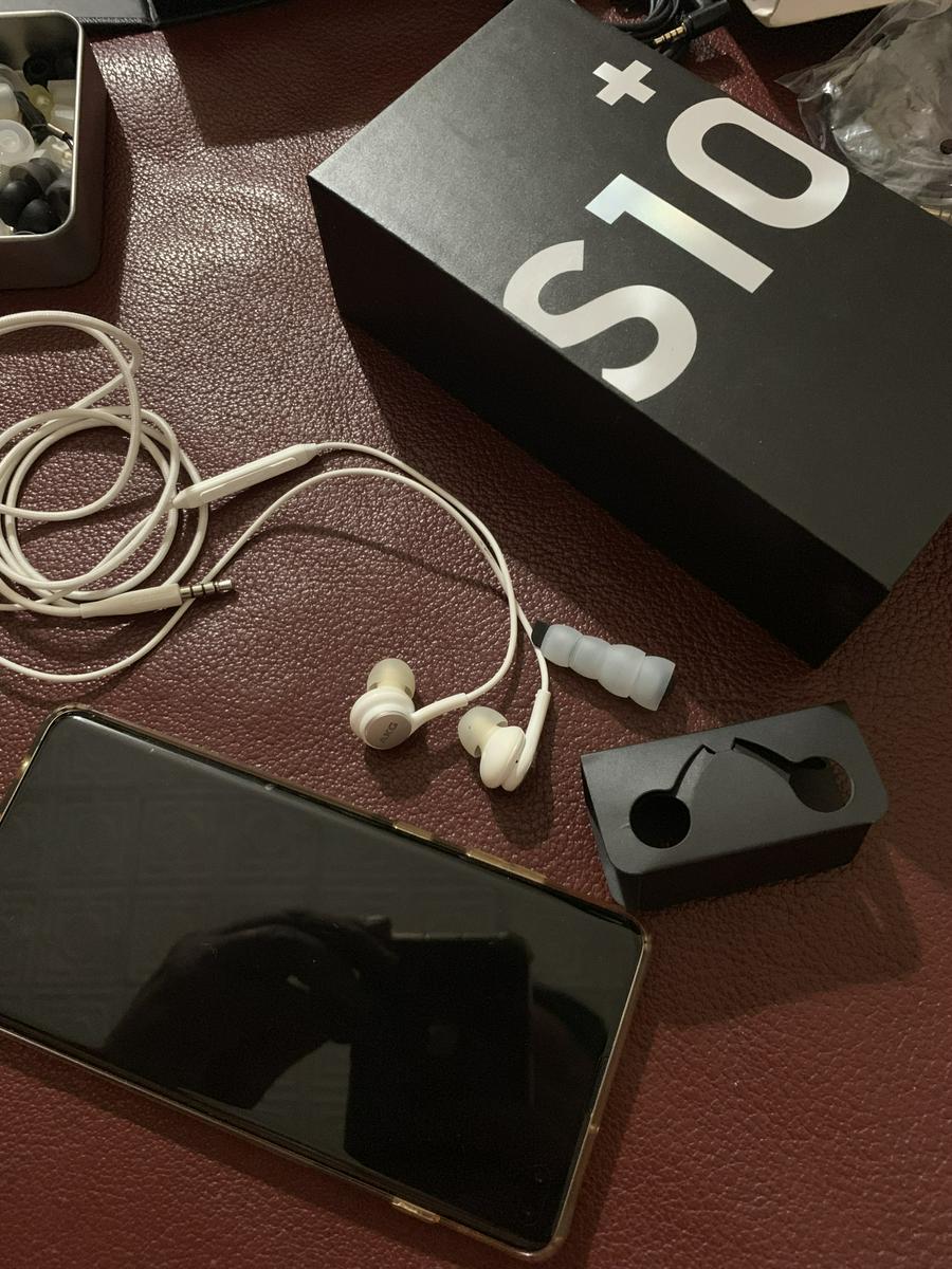 akg三星s10 国行原配耳塞全新