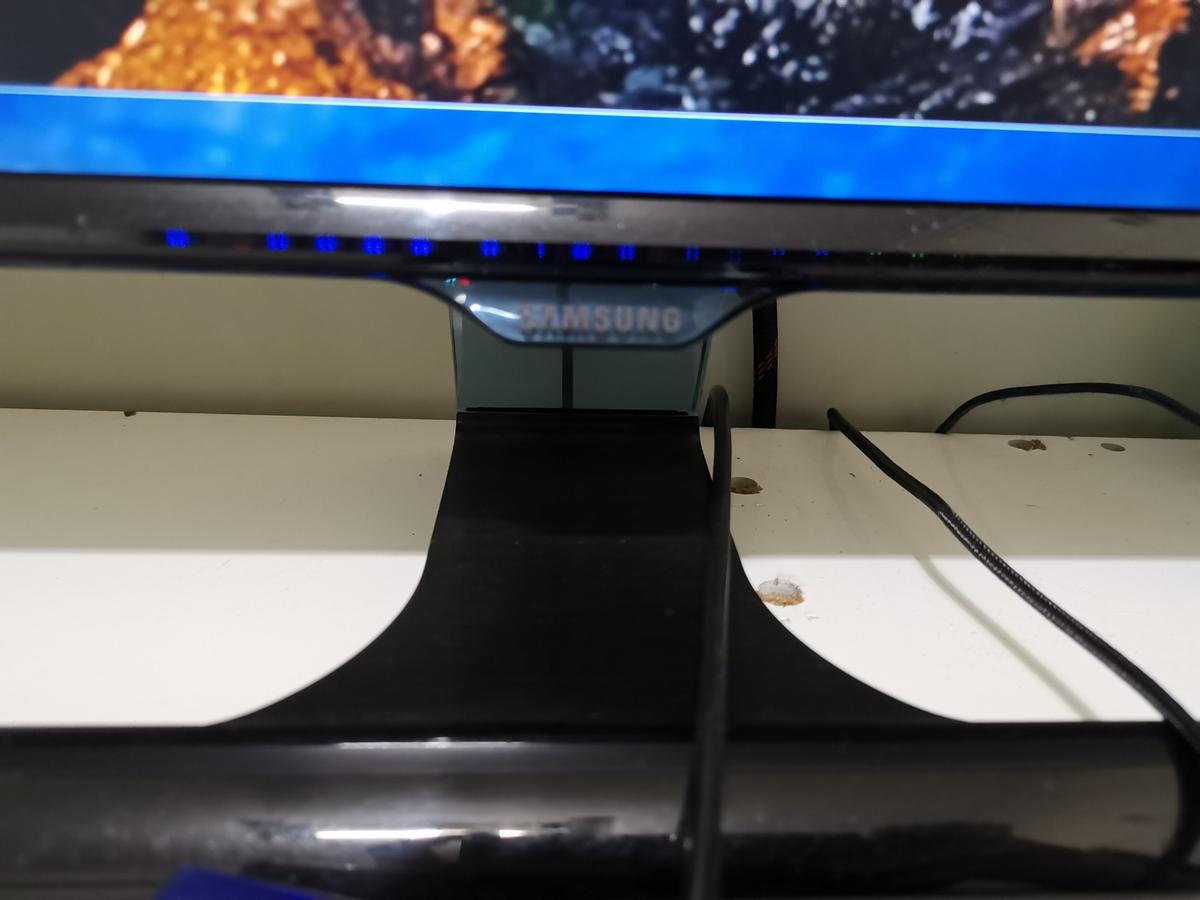 出三星s27e390显示器