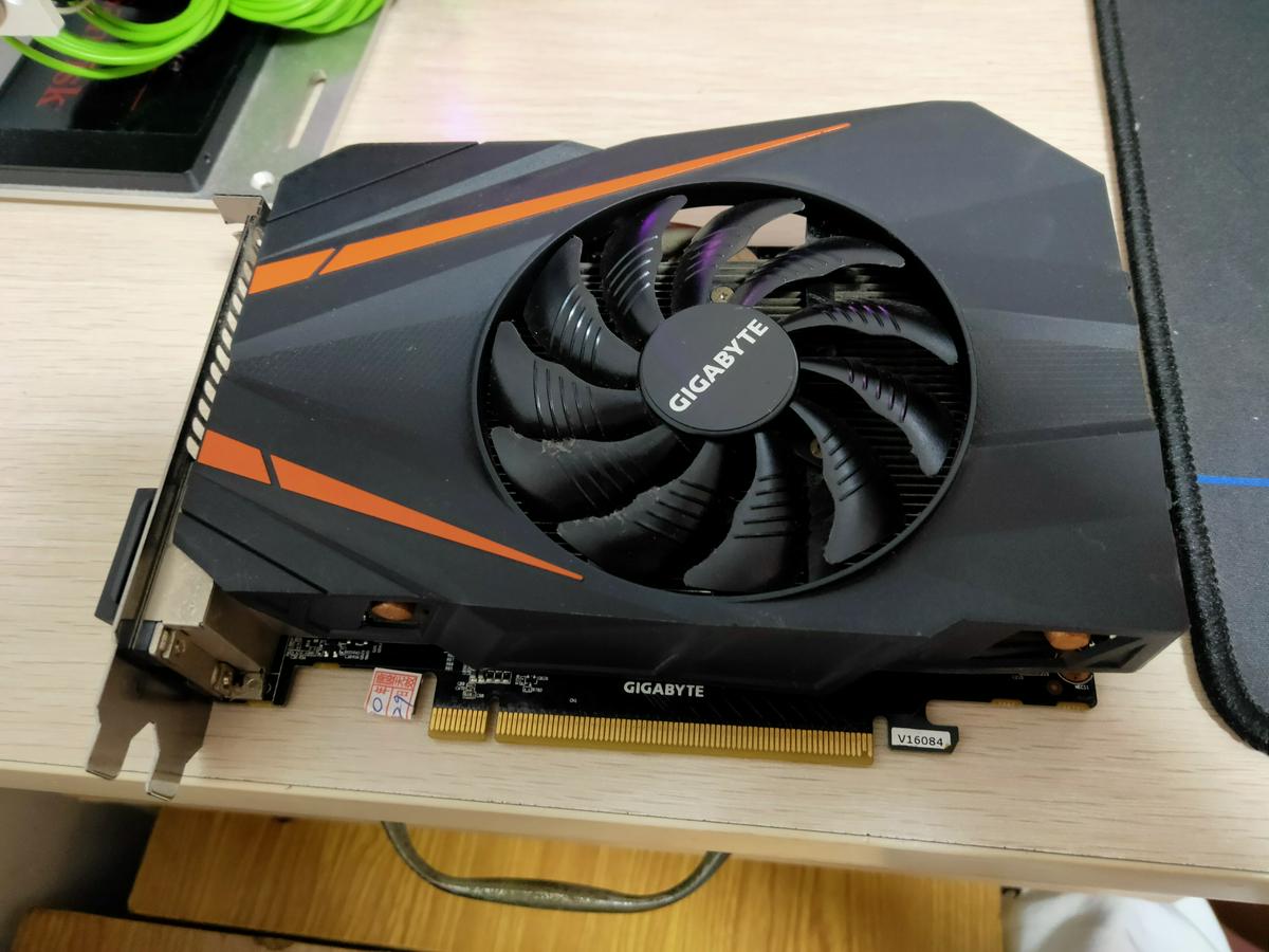 技嘉gtx970短卡图片