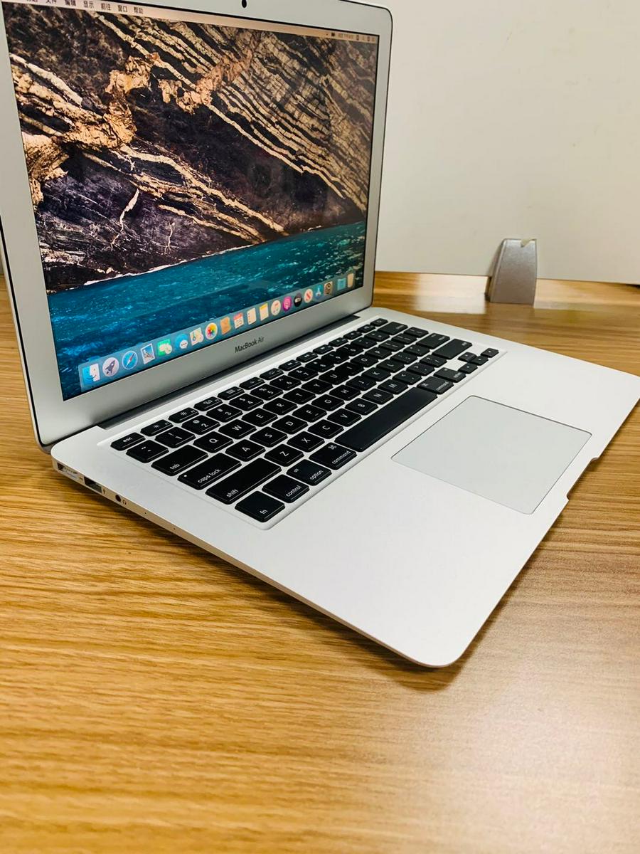 苹果15款macbook air 刀锋vg2笔记本