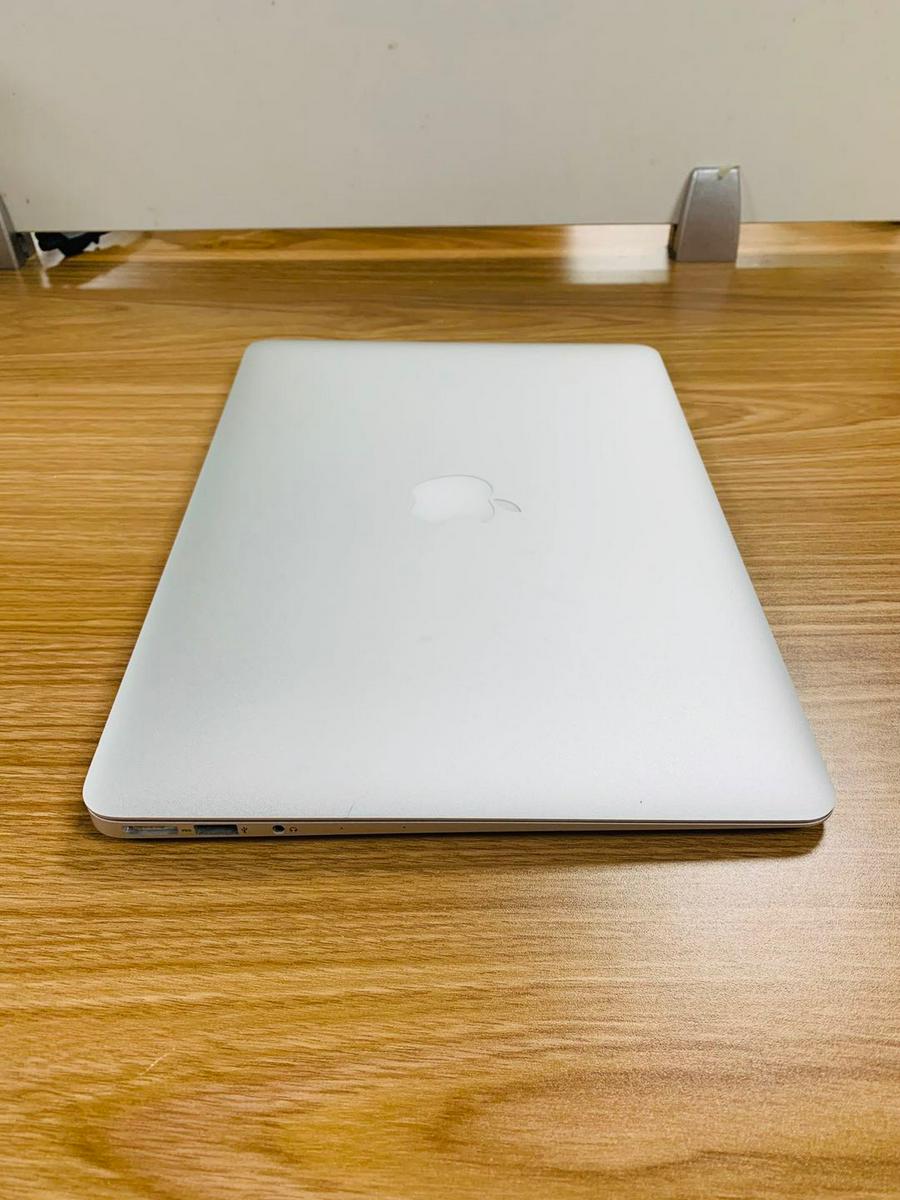 苹果15款macbook air 刀锋vg2笔记本