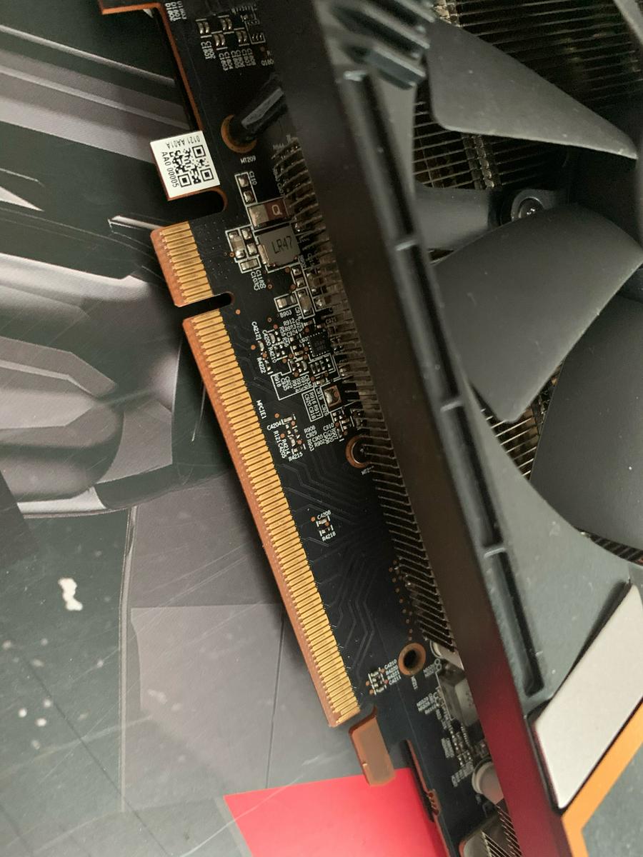 [显卡] 迪兰恒进5700xt ,双风扇