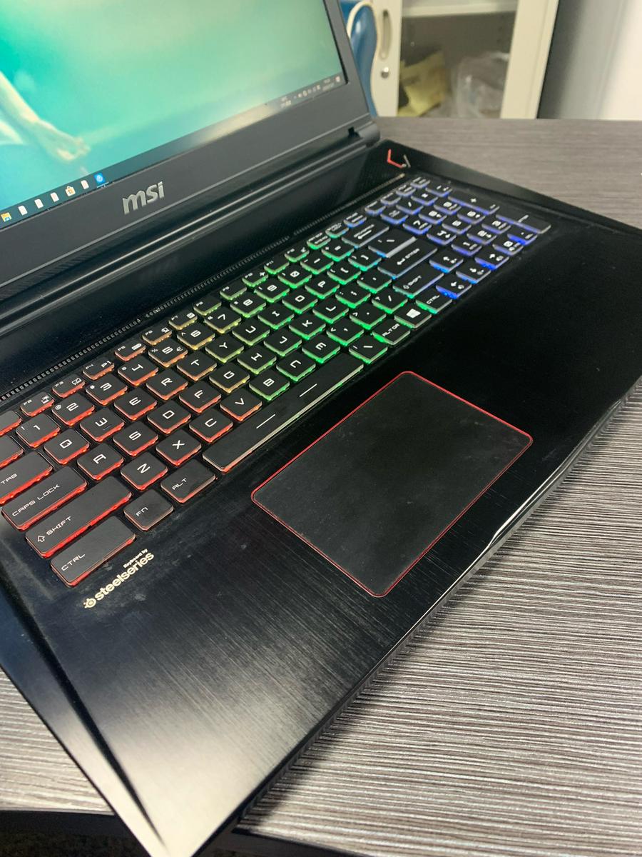 微星绝影gs73 17寸游戏本 便宜