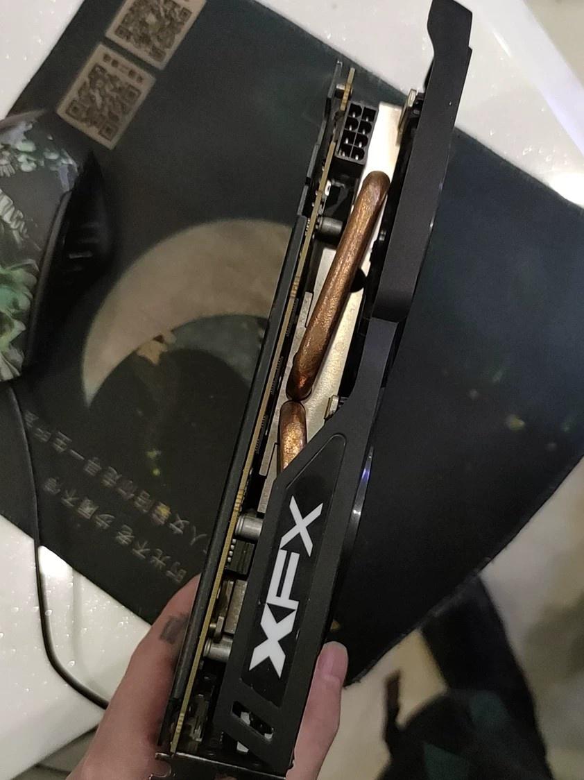 讯景rx4804g黑狼版图片