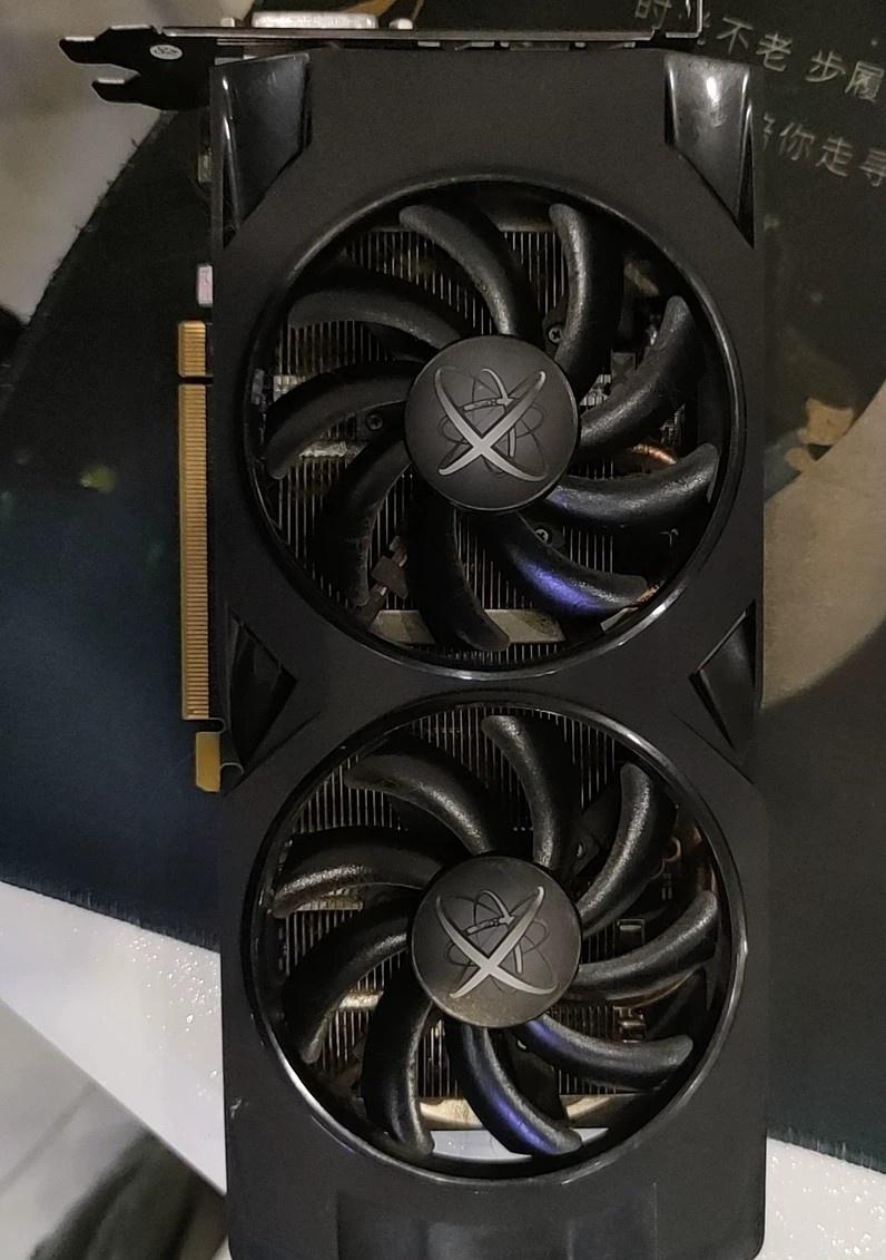 讯景rx4804g黑狼版图片