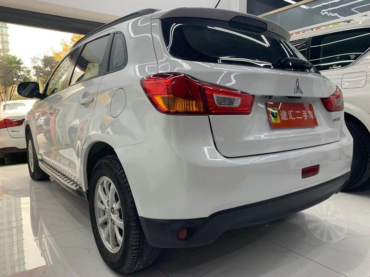 三菱劲炫2.0自动 社区价格 6.88万